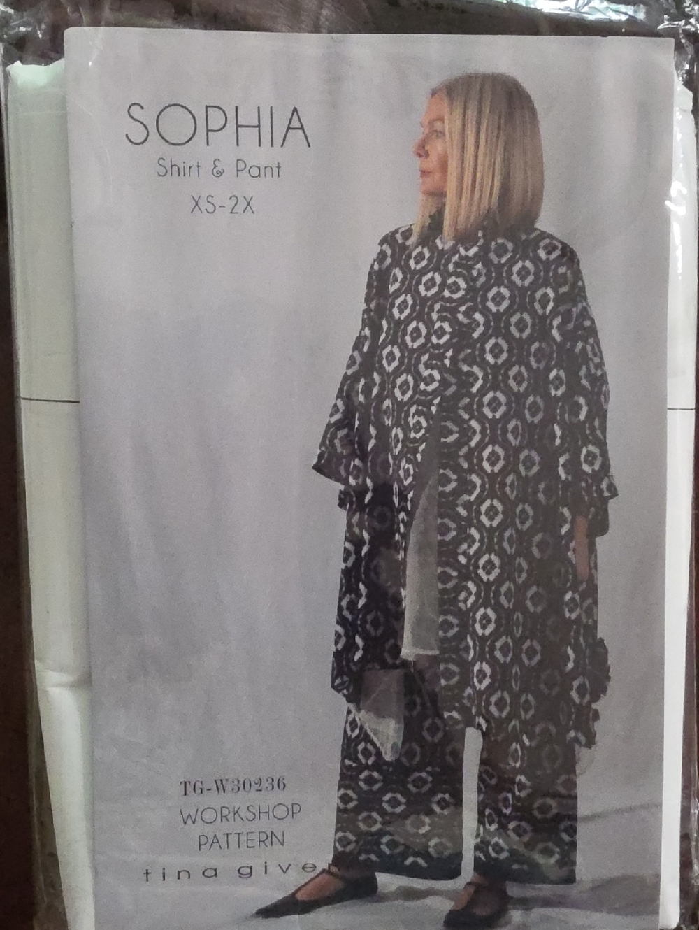 Sophia Shirt & Pant Sewing Pattern UNCUT